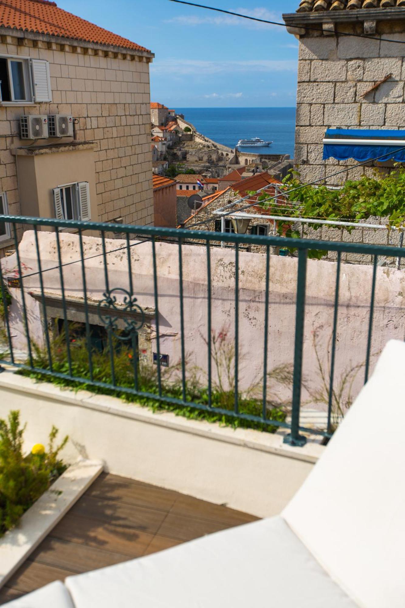 شقة Back In Time Luxury Dubrovnik 2 الغرفة الصورة